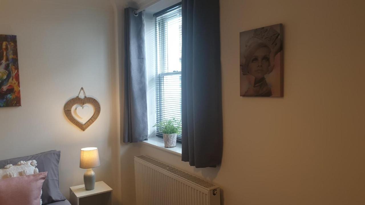 Beautiful Apartment 2 Mins To The Beach St Leonards-on-Sea Екстериор снимка